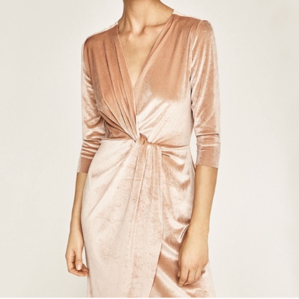 NWT Zara Velvet Knot Dress